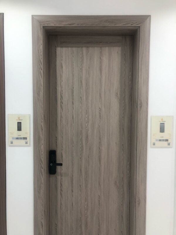 باب pvc مقاوم للماء